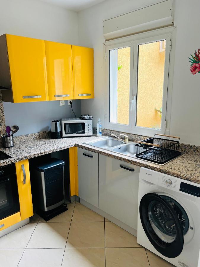 Ocean View Chambre Сен-Лу Екстериор снимка